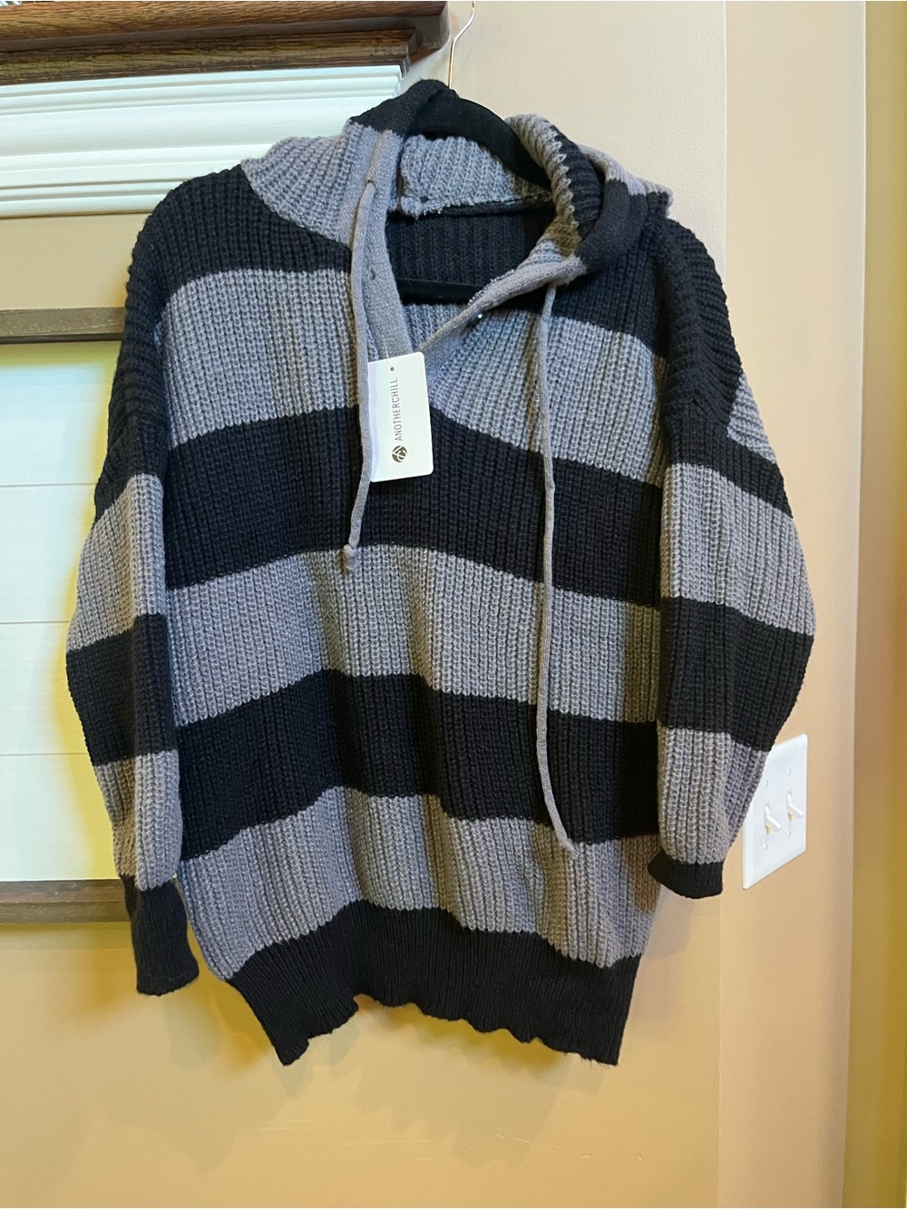 Women’s Black & Gray Striped Hooded Knit Sweater Small ANOTHERCHILL NWT